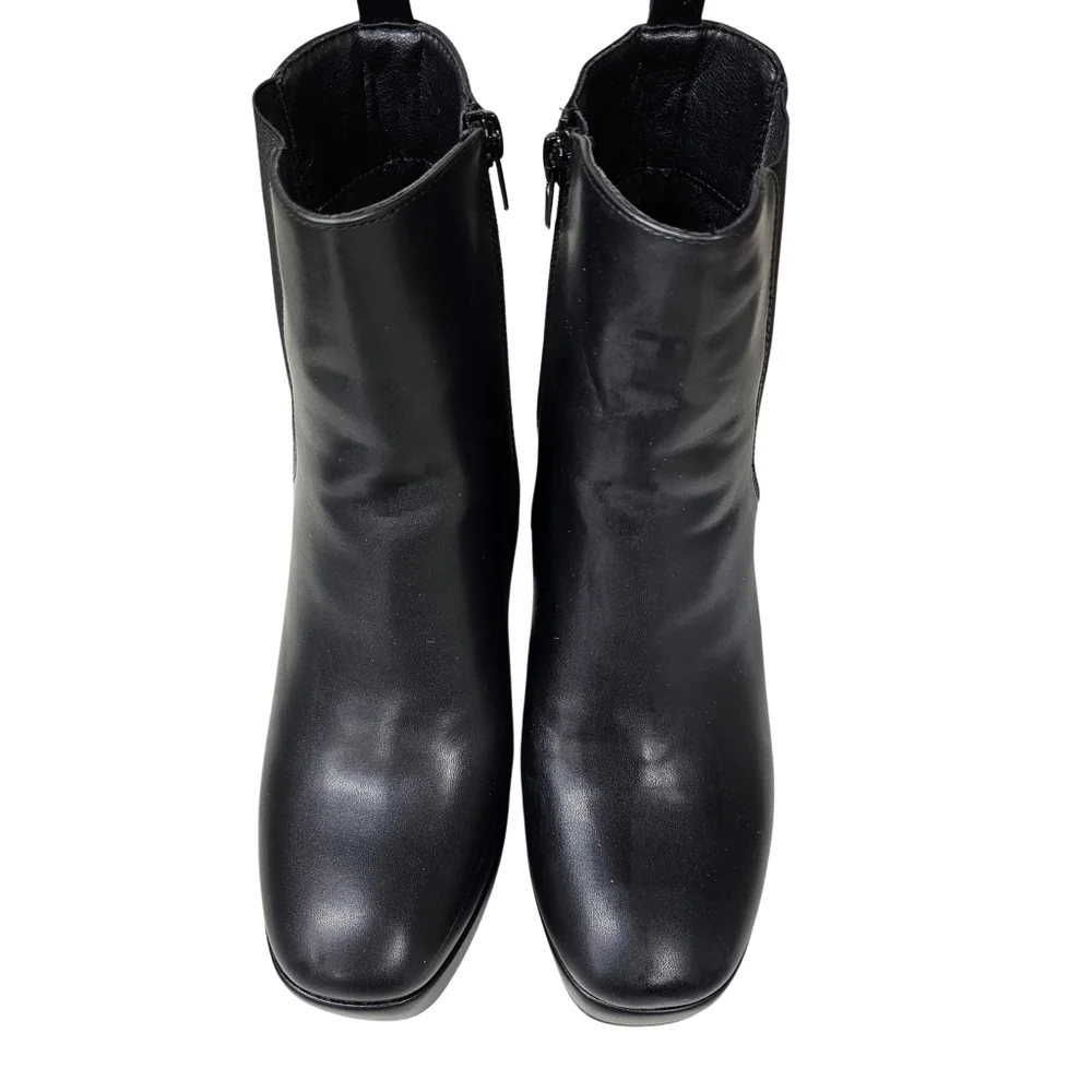 MIA Ginelle black faux leather platform boots. Like new w/box 7.5